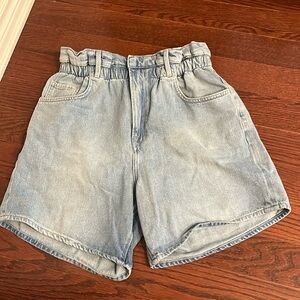 Frame Jean Shorts